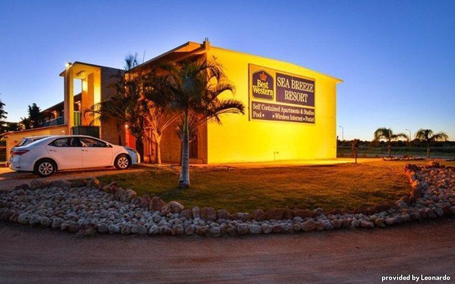 Sea Breeze Resort Exmouth Buitenkant foto