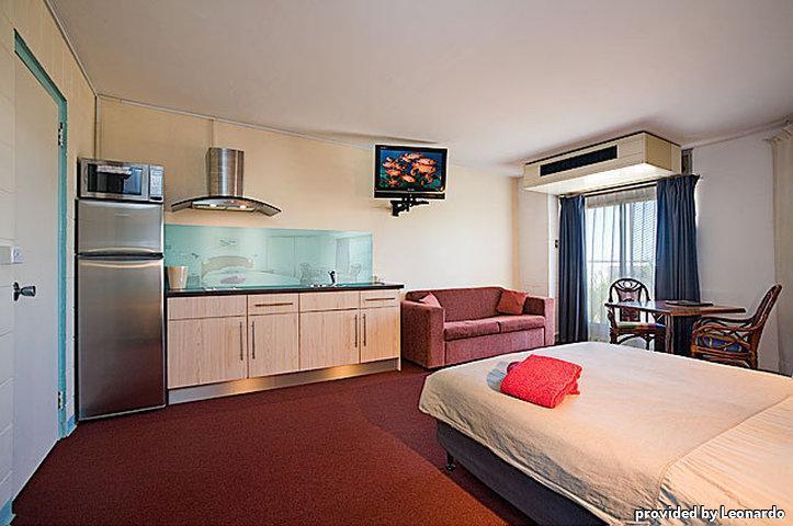 Sea Breeze Resort Exmouth Buitenkant foto